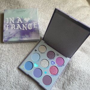 ColourPop In a Trance Eyeshadow Palette